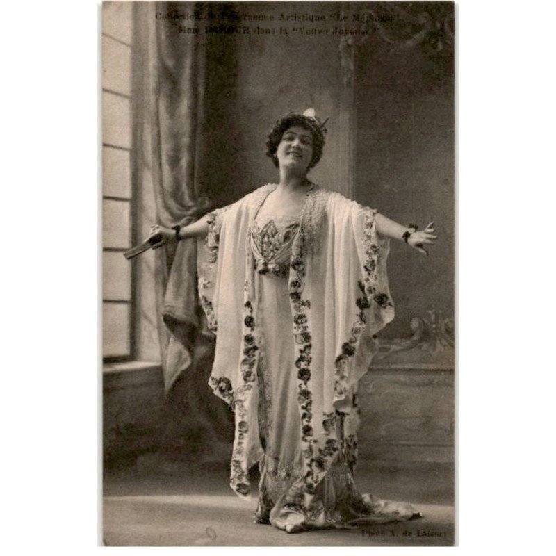 CHANTEURS : Mme Damour - très bon état