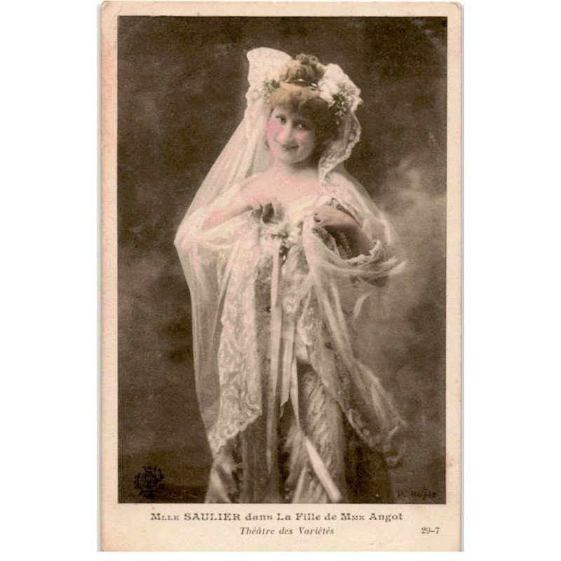 CHANTEURS : Mlle Saulier - très bon état