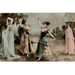 CHANTEUSES : 4 chanteuses - très bon état