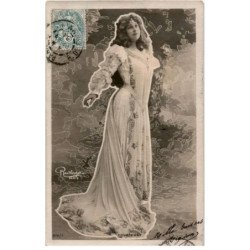 CHANTEUSES : Courtenay - très bon état