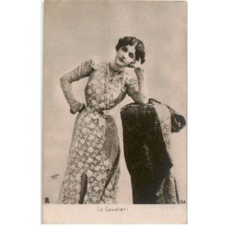 CHANTEUSES : Cavalieri - très bon état