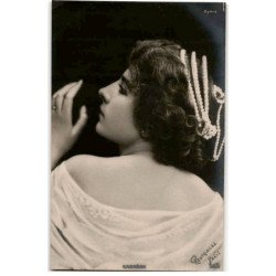 CHANTEUSES : Carrère - très bon état