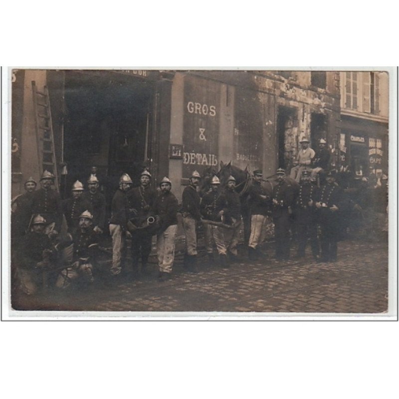 SAINT-QUENTIN : carte photo de pompiers - le 22 février 1912 - Très bon état SAINT-QUENTIN : carte photo de pompiers - le 22 février 1912 - Très bon état