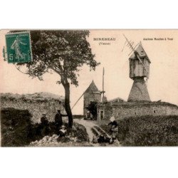 MIREBEAU: ancien moulin à vent - état