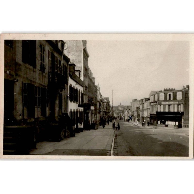GRANVILLE: rue couraye - très bon état