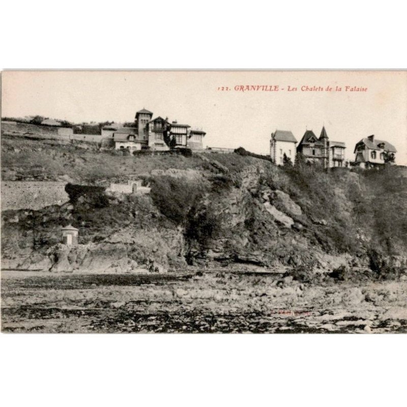 GRANVILLE: les chalets de la falaise - très bon état