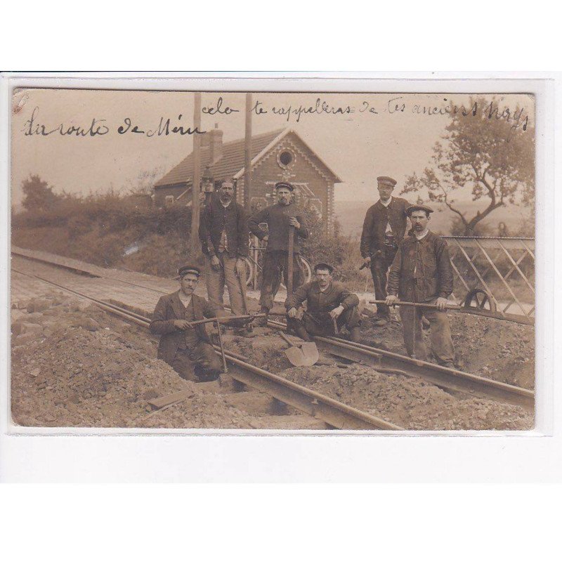 MERU - Carte photo - Chemin de fer - gare - état