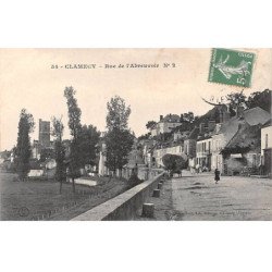 CLAMECY - Rue de l'Abreuvoir - état