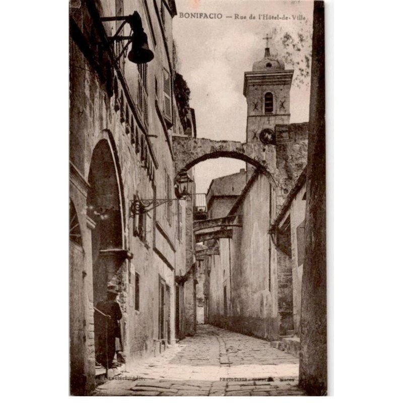 CORSE: AJACCIO: rue de l'hôtel-de-ville - très bon état