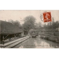 GRETZ-ARMAINVILLIERS: le lavoir - très bon état