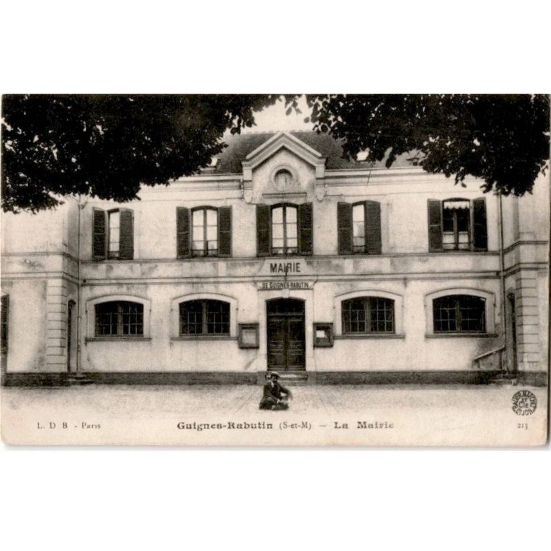 GUIGNES-RABUTIN: la mairie - bon état