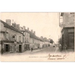 GUIGNES-RABUTIN: rue de meaux - état