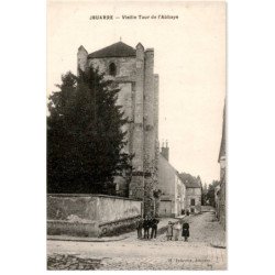 JOUARRE: vieille tour de l'abbaye - très bon état