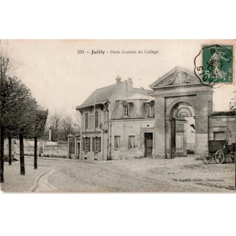 JUILLY: porte d'entrée du collège - très bon état