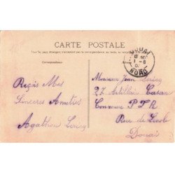 JUILLY: l'église et la mairie - très bon état