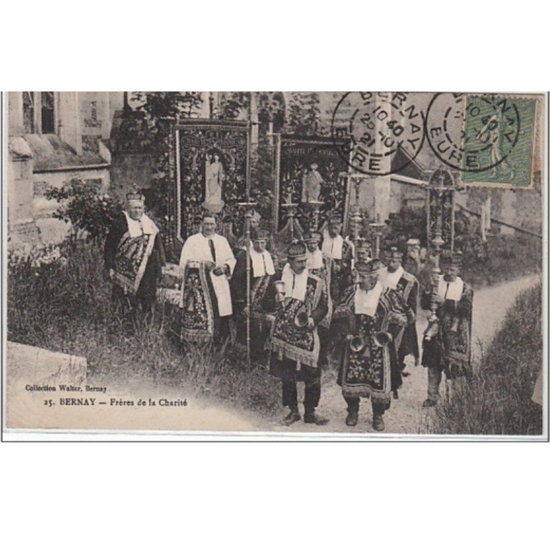 BERNAY : Frères de la Charité - bon état (un coin plié)