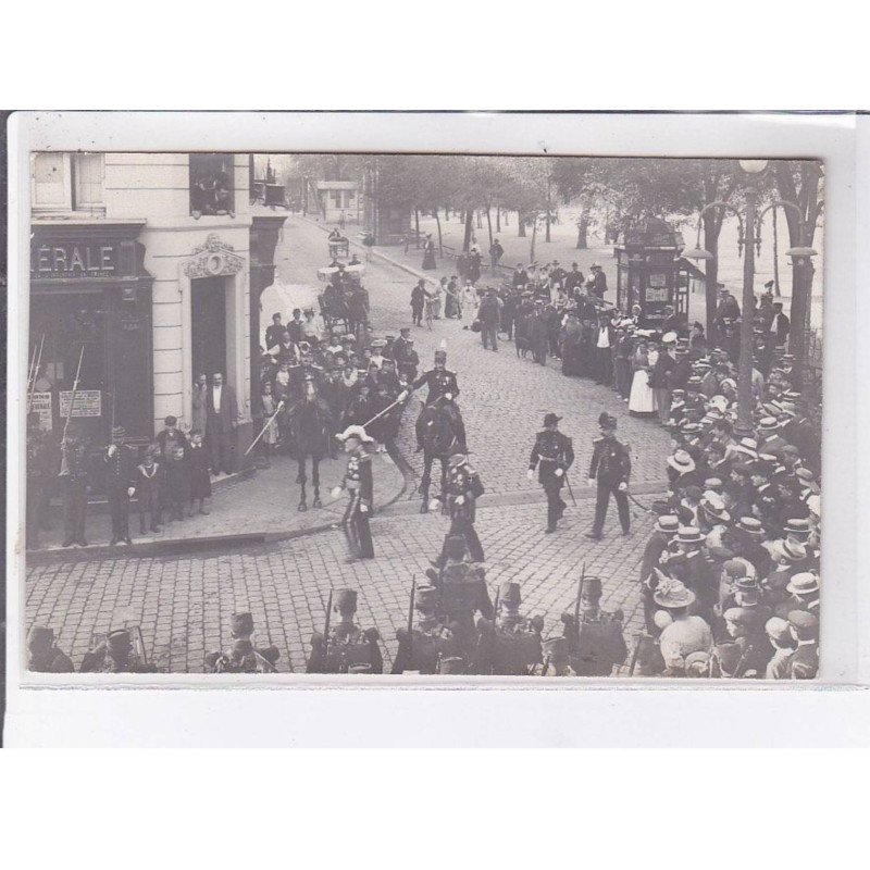 ROCHEFORT: cérémonie militaire - état