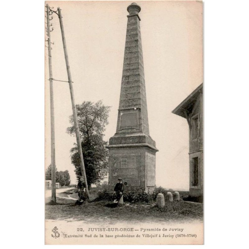 JUVISY-sur-ORGE: pyramide de juvisy - très bon état
