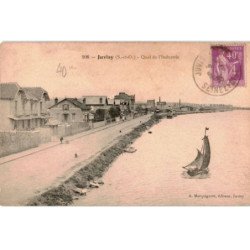 JUVISY-sur-ORGE: quai de l'industrie - très bon état