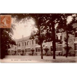 JUVISY-sur-ORGE: l'école des filles - très bon état