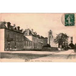 JUVISY-sur-ORGE: place de la mairie - très bon état