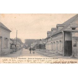 PIERREFONDS - Route de Compiègne vue de la Rue Melaine - très bon état