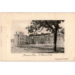 JUVISY-sur-ORGE: l'hôtel de ville - très bon état