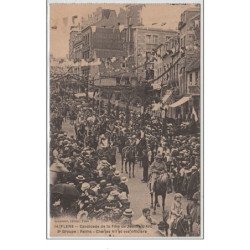 FLERS : cavalcade de la fête de Jeanne d' Arc - très bon état