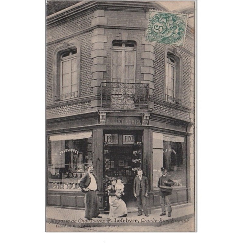 BRIONNE : magasin de chaussures Lefebvre vers 1910 - très bon état