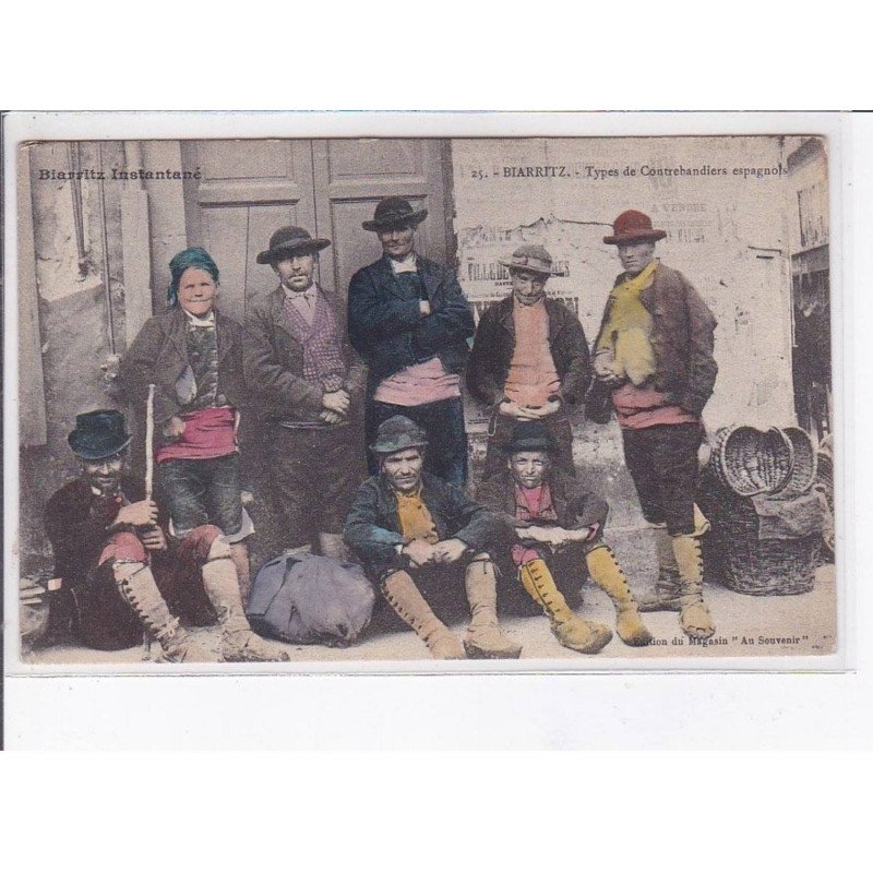 BIARRITZ: types de contrebandiers espagnole, très rare en couleur - très bon état BIARRITZ: types de contrebandiers espagnole, très rare en couleur - très bon état