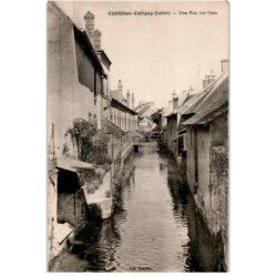 CHATILLON-COLIGNY: une rue sur l'eau - très bon état