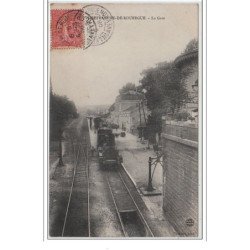 VILLEFRANCHE DE ROUERGUE : la gare - très bon état