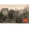 CHATILLON-COLIGNY: le château et la terrasse restes du mur de ville - très bon état