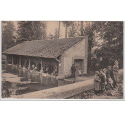 AZE : le lavoir - très bon état