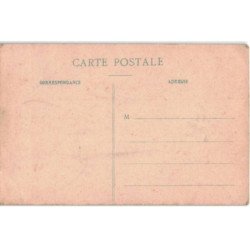 CHATILLON-COLIGNY: bennes, côté chapelle - très bon état