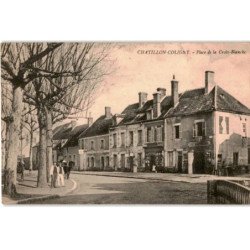 CHATILLON-COLIGNY: place de la croix-blanche - très bon état