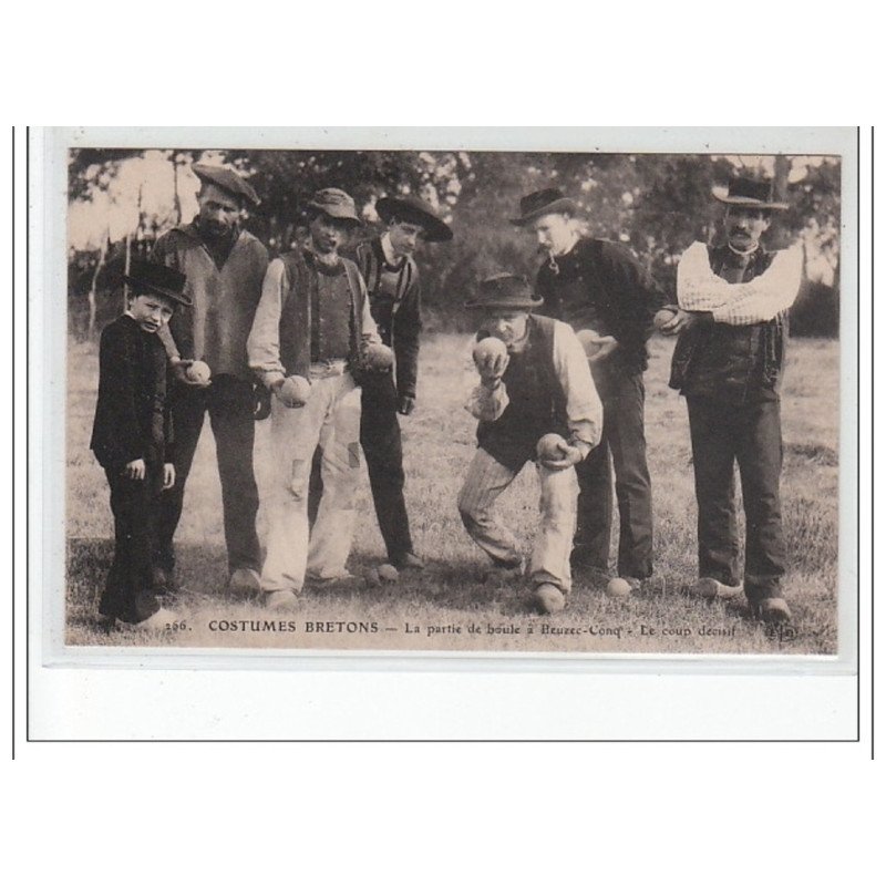 BEUZEC CONCQ : une partie de boules - très bon état