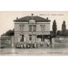 BROU: écoles et mairie - très bon état