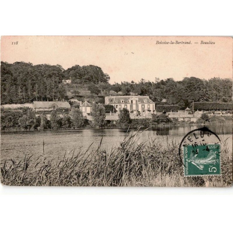 BOISSISE-la-BERTRAND: beaulieu - très bon état