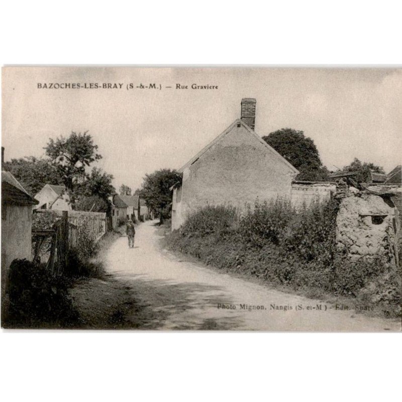 BAZOCHES-les-BRAY: rue gravière - très bon état