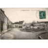 CHATEAU-LANDON: place de la république - très bon état