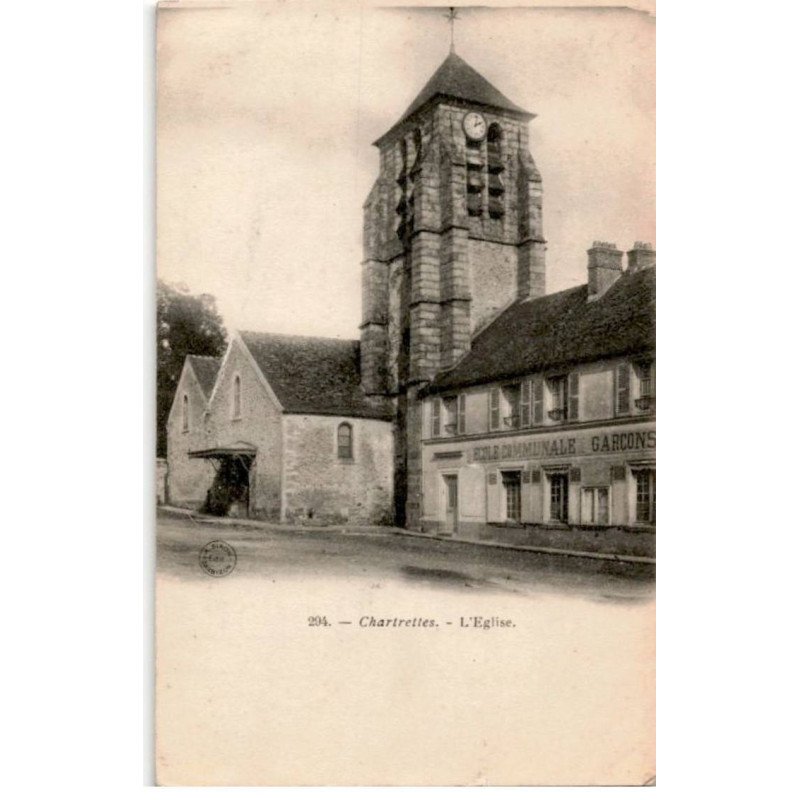 CHARTRETTES: l'église - très bon état