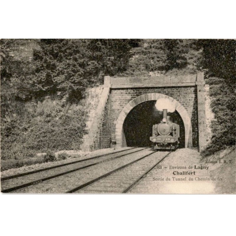 CHALIFERT: sortie du tunnel du chemin de fer - état