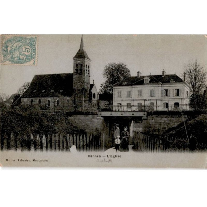 CANNES: l'église - état