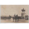 CHERBOURG : carte photo d'un défilé militaire du 14 juillet 1912 (date précisée au dos d'une des cartes photo) - très bo