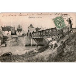MOUROUX: le pont - état