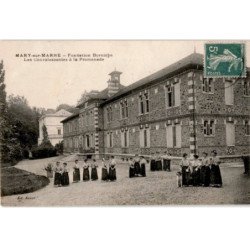 MARY-sur-MARNE: fondation borniche, les convalescentes à la promenade - très bon état