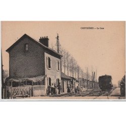 CHEVRIERES : la gare - très bon état