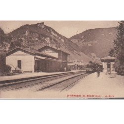AIN : SAINT RAMBERT EN BUGEY : la gare vers 1920 - très bon état