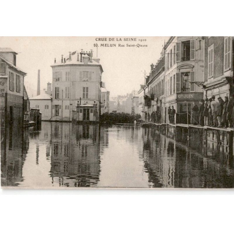 MELUN: rue saint-qiesne - très bon état